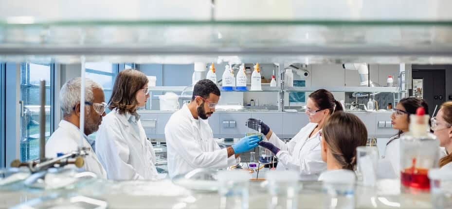 Lab team collaboration